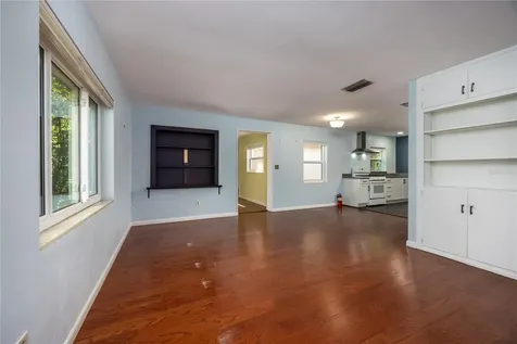 1814 NE 7th Street Gainesville FL 32609