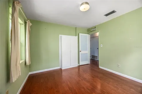 1814 NE 7th Street Gainesville FL 32609
