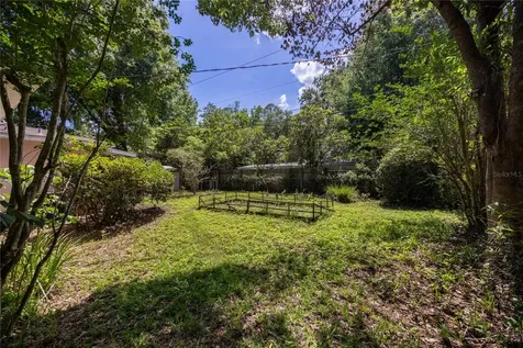 1814 NE 7th Street Gainesville FL 32609