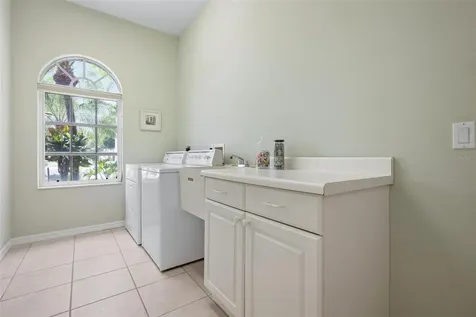 467 Sherbrooke Court Venice FL 34293