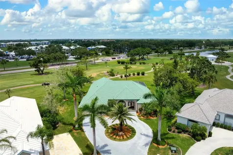 467 Sherbrooke Court Venice FL 34293