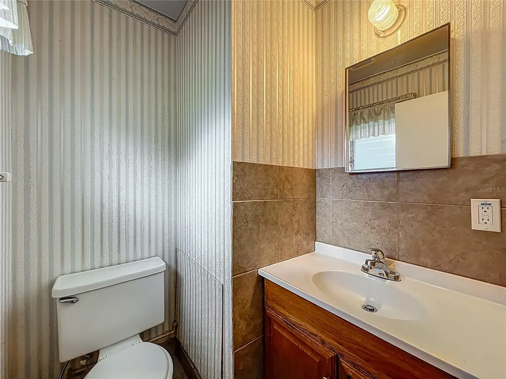 2728 Hertha Avenue Orlando FL 32826