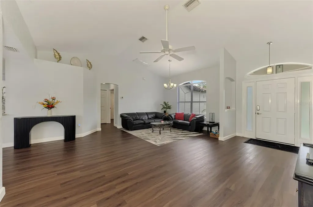 4038 Corydon Avenue North Port FL 34286