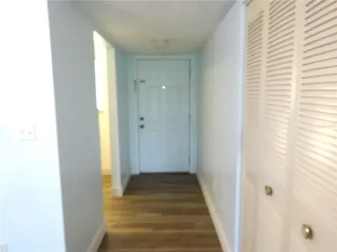 2864 N Powers Drive Orlando FL 32818