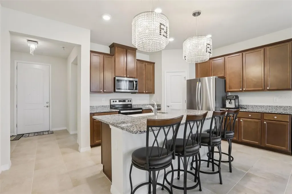 13515 Palmera Vista Drive Riverview FL 33579