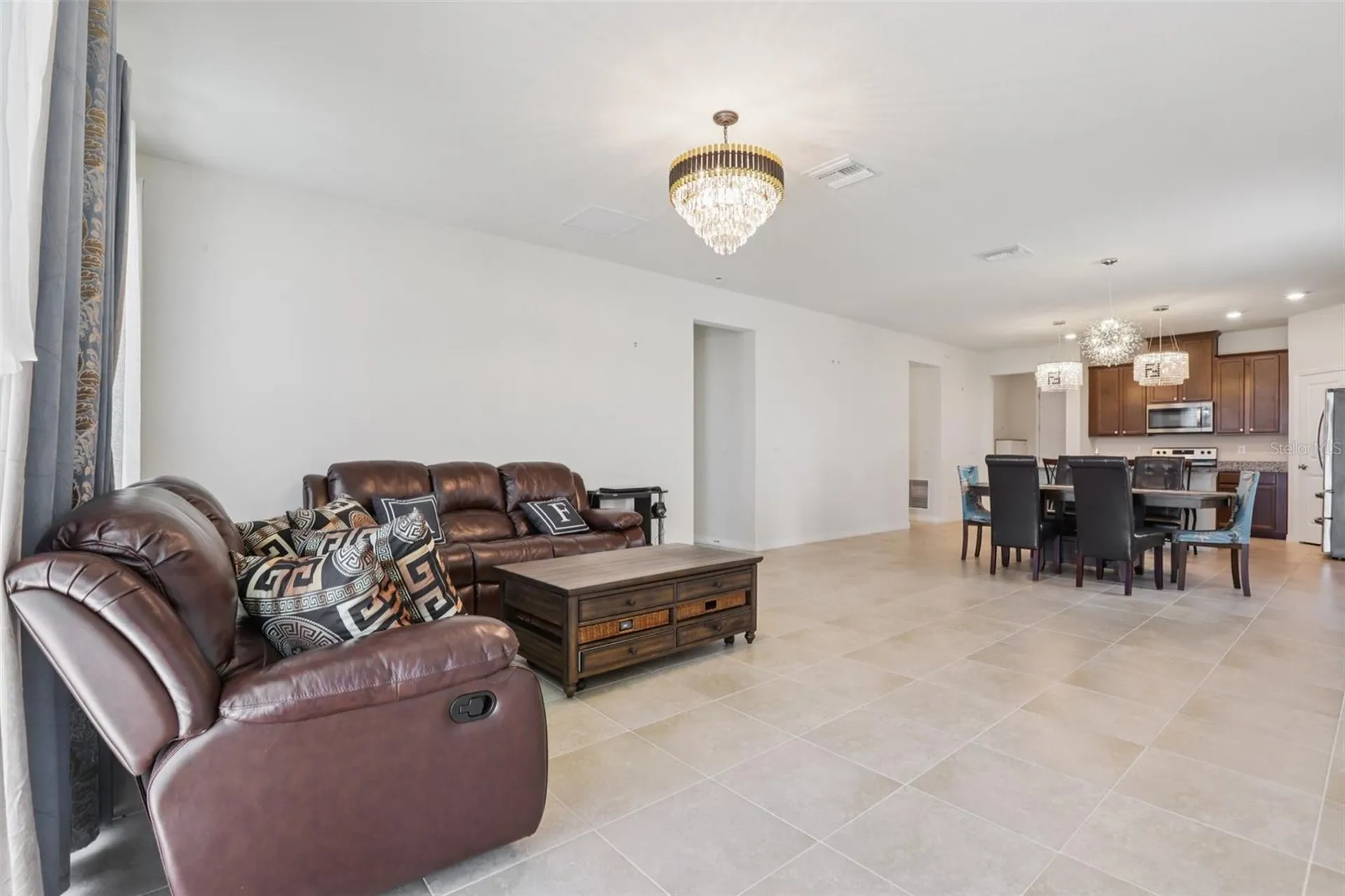 13515 Palmera Vista Drive Riverview FL 33579