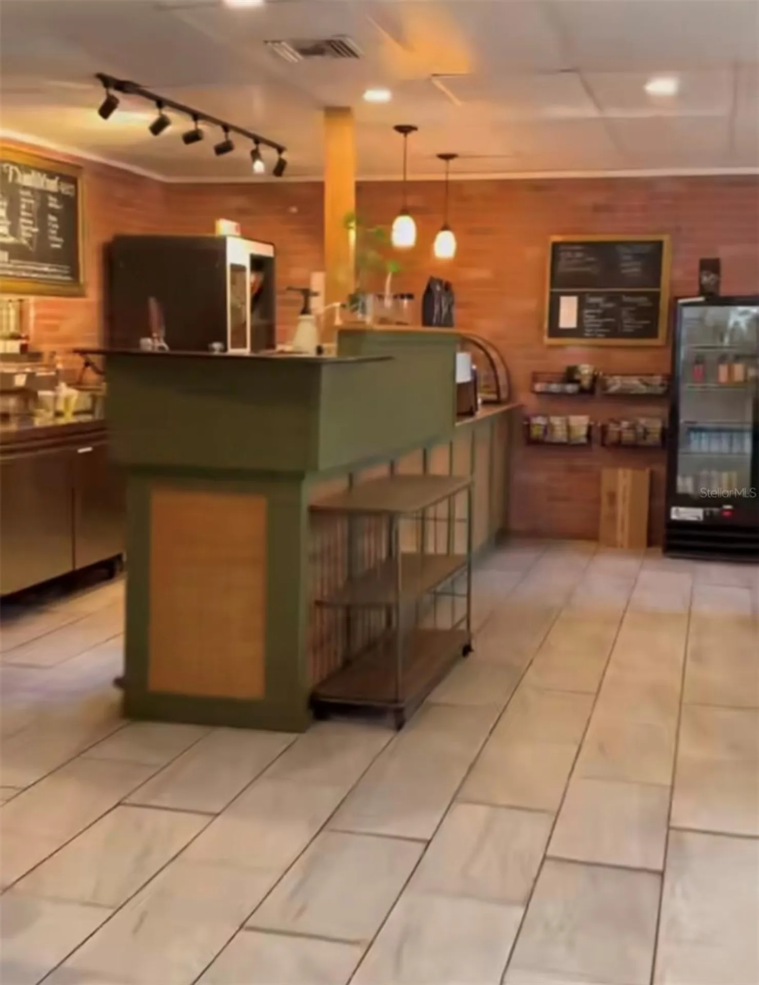 401 Mary Avenue New Smyrna Beach FL 32168