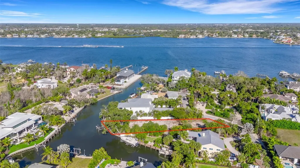 1231 Starboard Lane Sarasota FL 34242