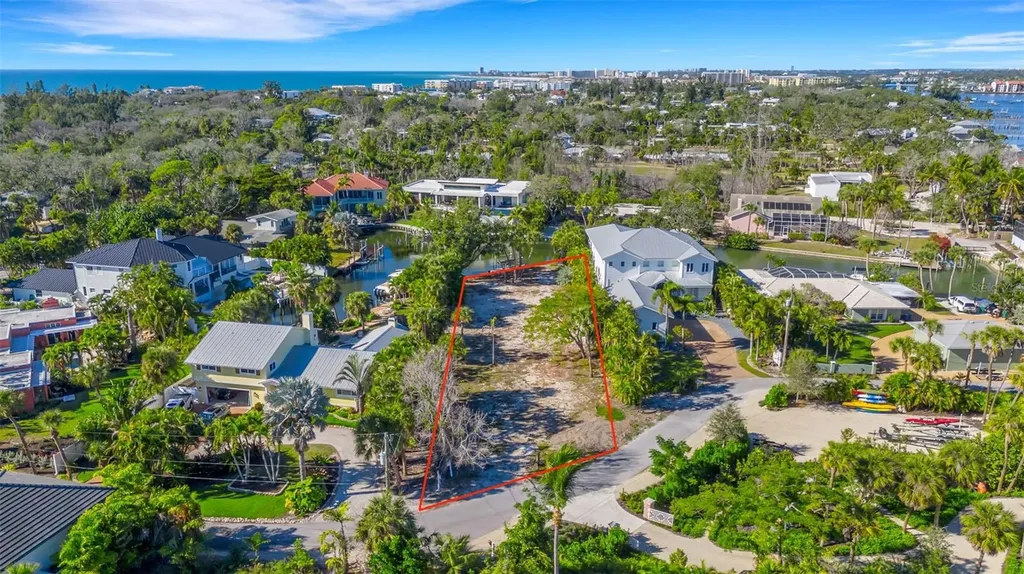 1231 Starboard Lane Sarasota FL 34242