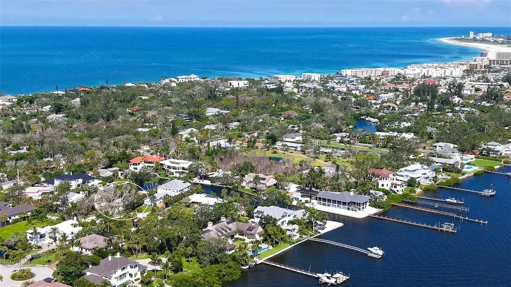 1231 Starboard Lane Sarasota FL 34242