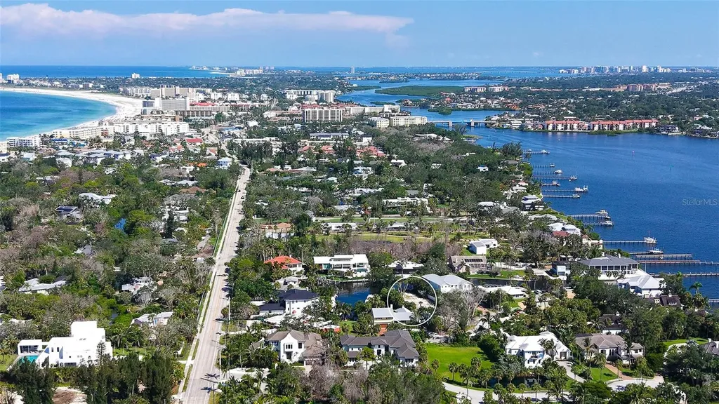 1231 Starboard Lane Sarasota FL 34242