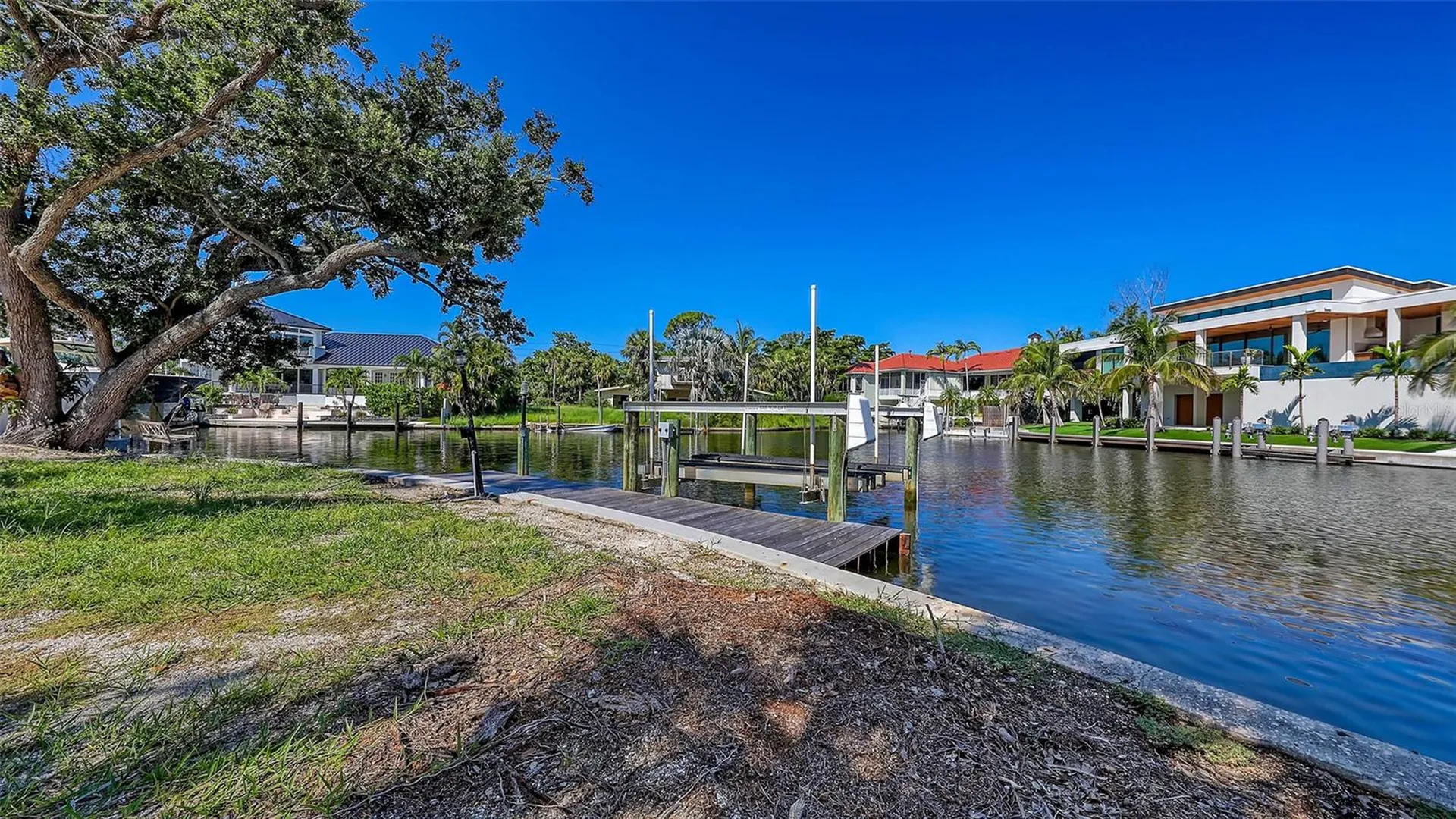 1231 Starboard Lane Sarasota FL 34242