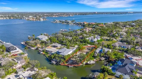 1231 Starboard Lane Sarasota FL 34242