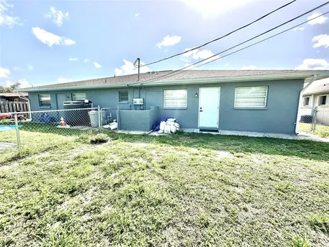 121 Granada Boulevard North Port FL 34287