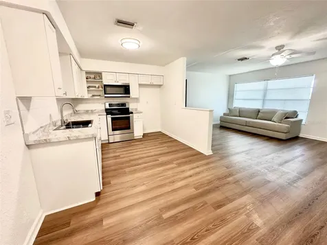 121 Granada Boulevard North Port FL 34287