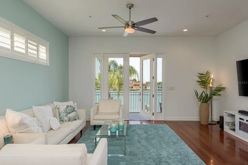 120 Brightwater Drive Clearwater Beach FL 33767