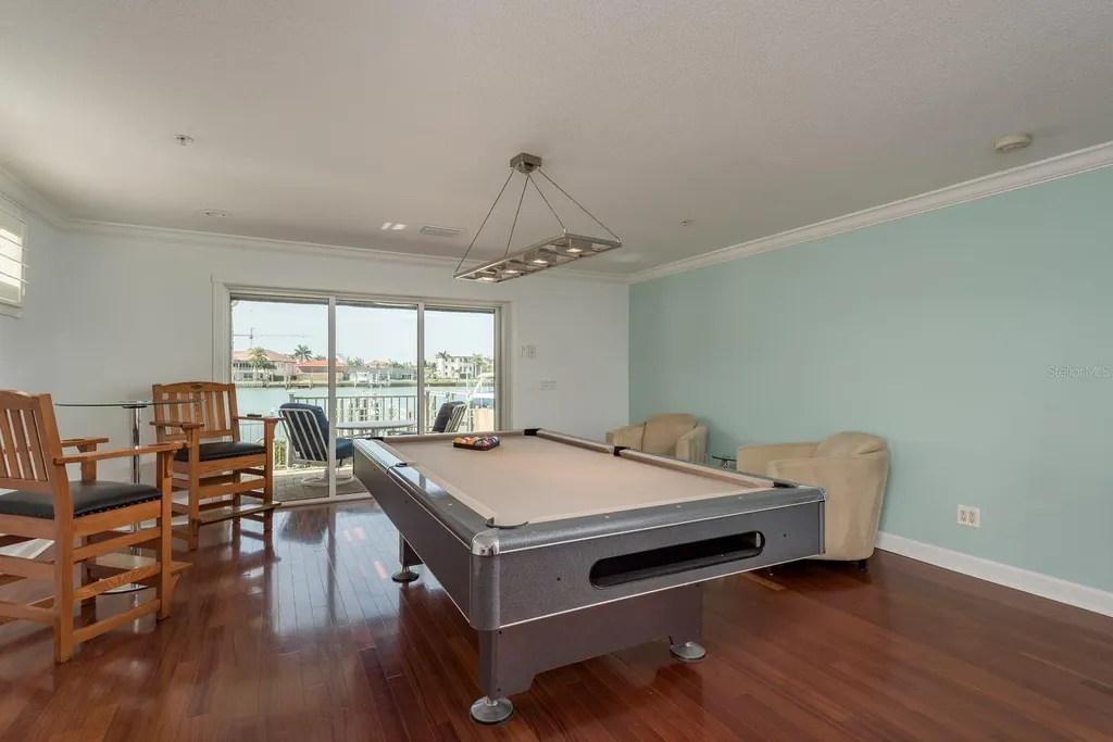 120 Brightwater Drive Clearwater Beach FL 33767