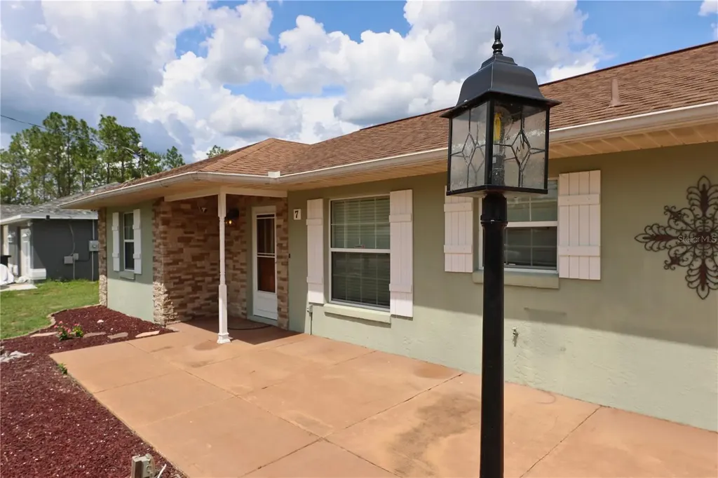 7 Pecan Drive Loop Ocala FL 34472