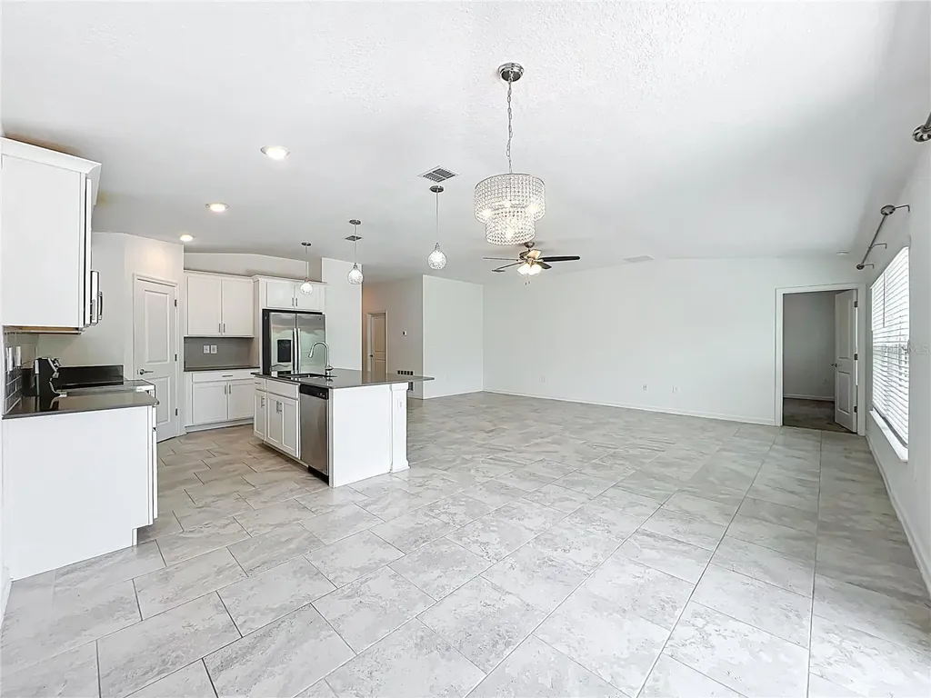 6946 Perch Hammock Loop Groveland FL 34736