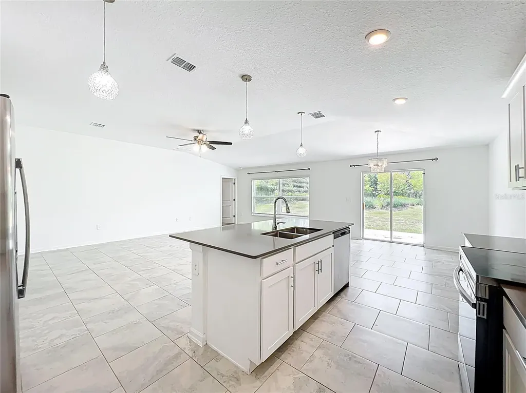 6946 Perch Hammock Loop Groveland FL 34736