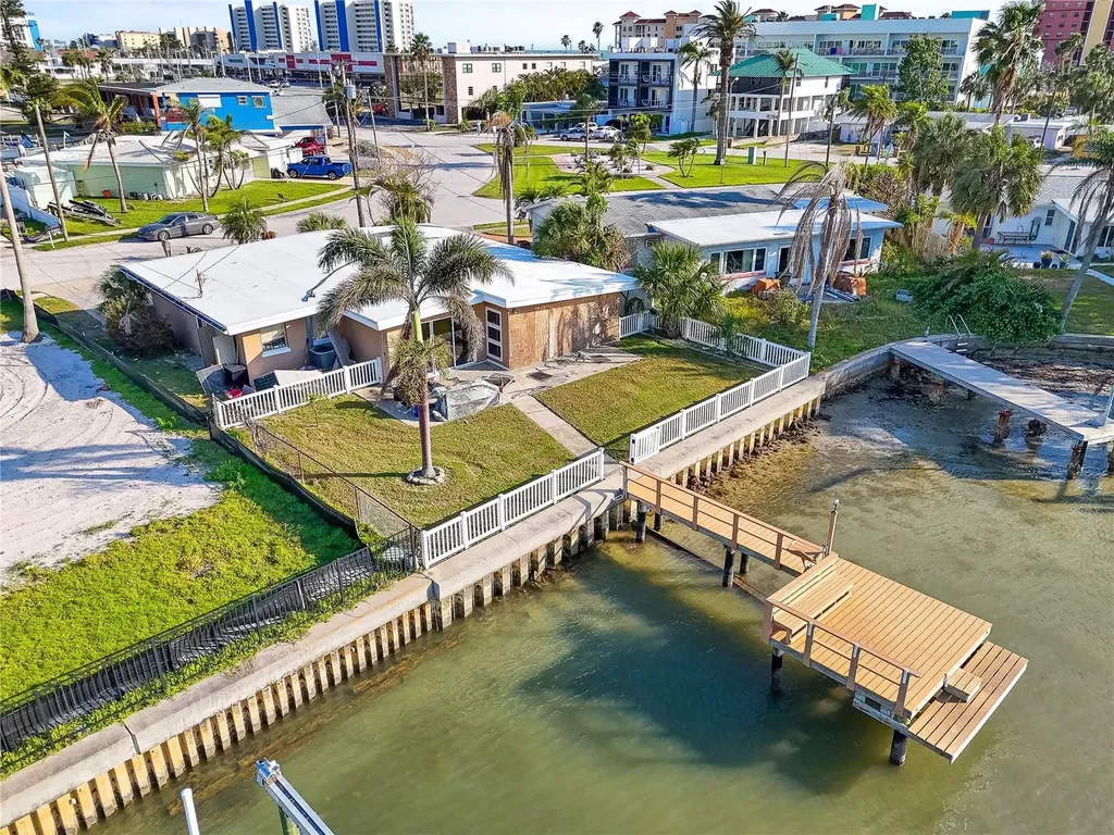 15305 Harbor Drive Madeira Beach FL 33708