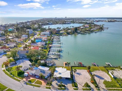 15305 Harbor Drive Madeira Beach FL 33708