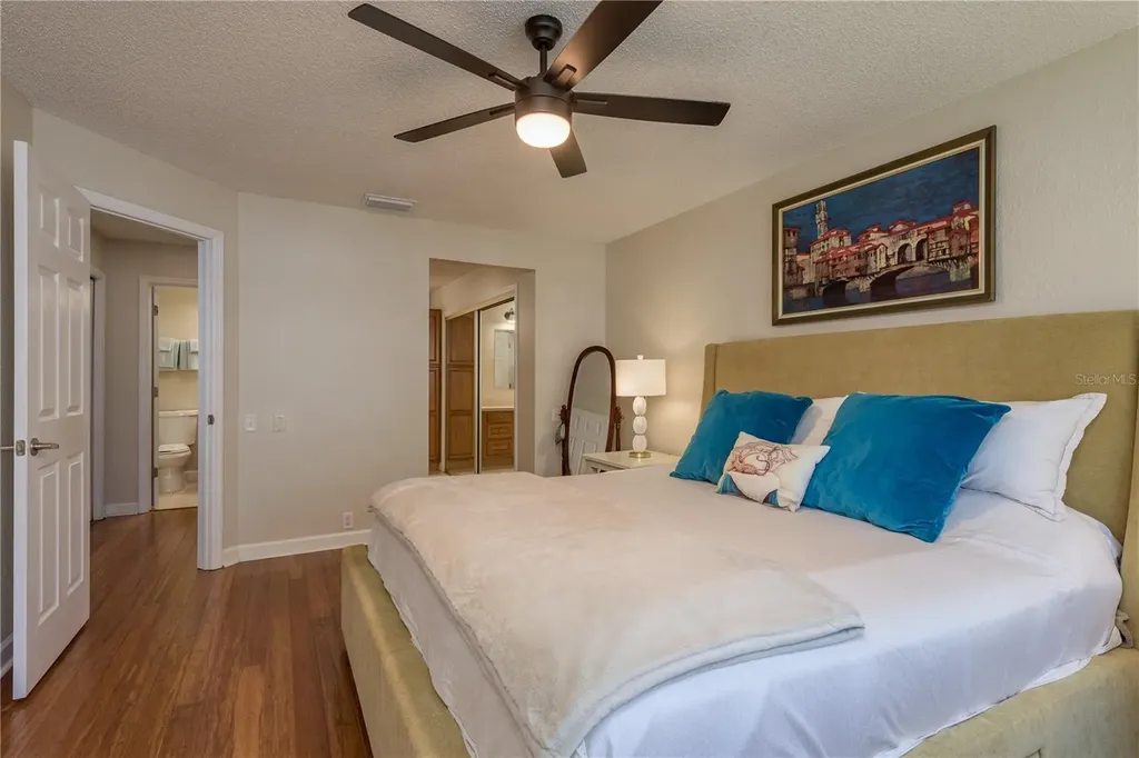 247 Los Prados Drive Safety Harbor FL 34695