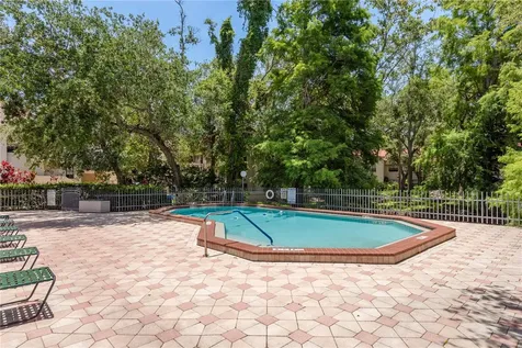 247 Los Prados Drive Safety Harbor FL 34695