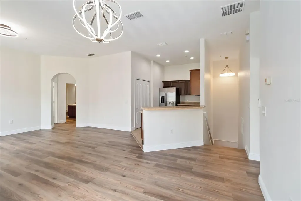 6484 S Goldenrod Road Orlando FL 32822