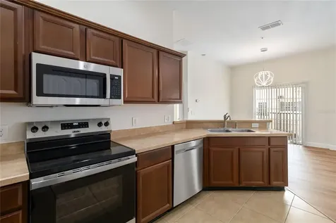 6484 S Goldenrod Road Orlando FL 32822