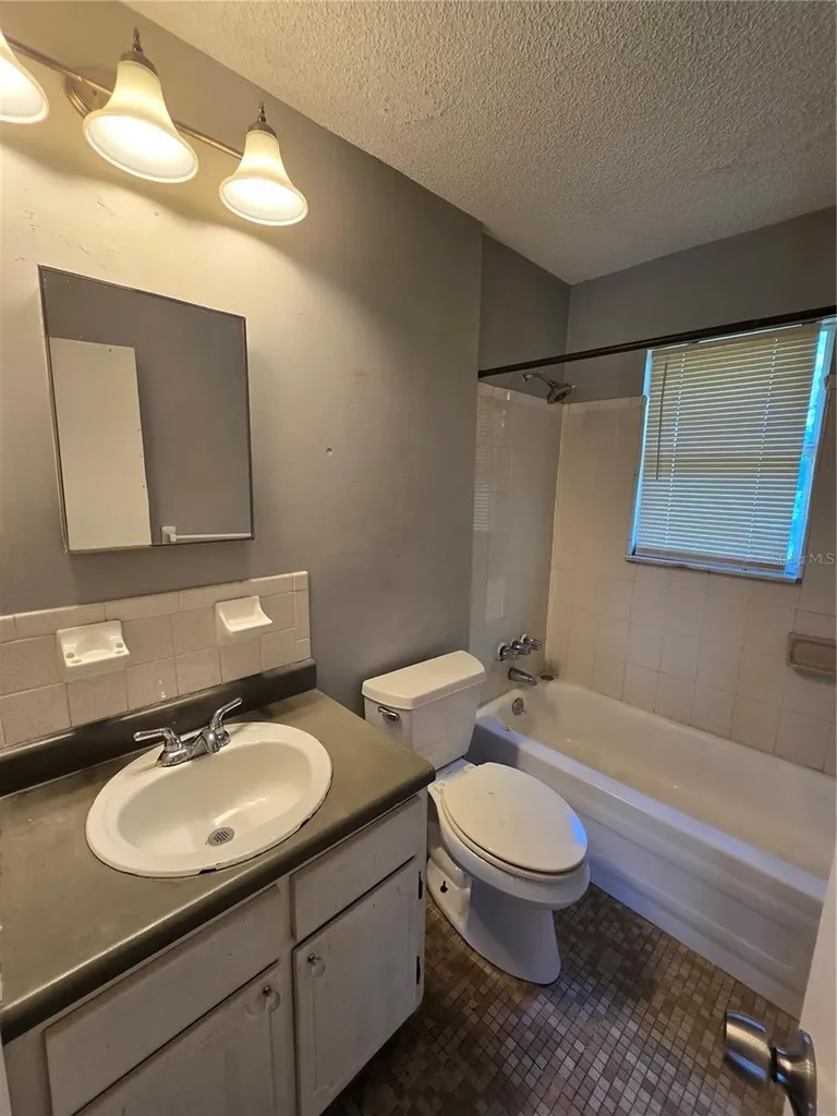 601 State Avenue Daytona Beach FL 32117