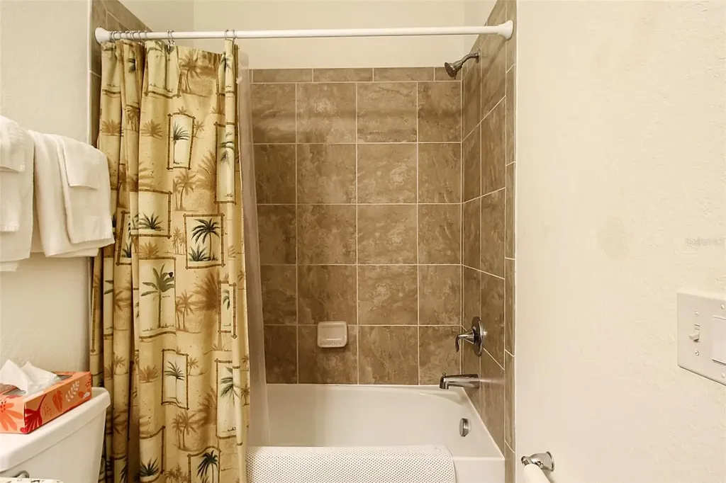 17006 Vardon Terrace Bradenton FL 34211