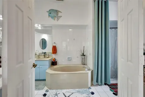 502 SE Guava Terrace Port St Lucie FL 34983