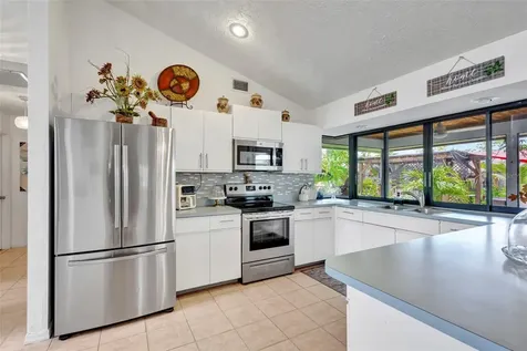 502 SE Guava Terrace Port St Lucie FL 34983