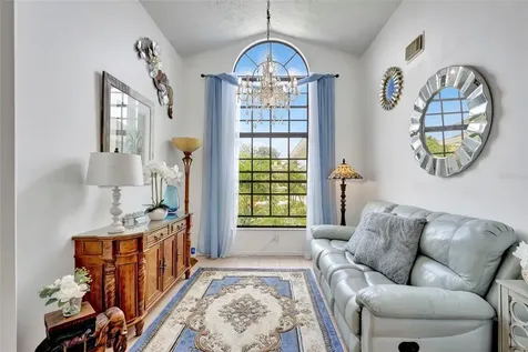 502 SE Guava Terrace Port St Lucie FL 34983