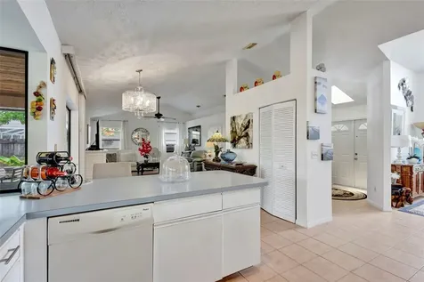 502 SE Guava Terrace Port St Lucie FL 34983