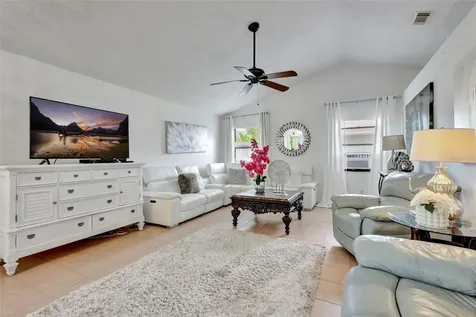 502 SE Guava Terrace Port St Lucie FL 34983