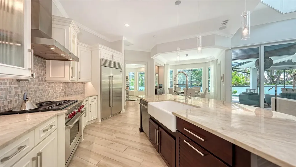 413 Partridge Circle Sarasota FL 34236