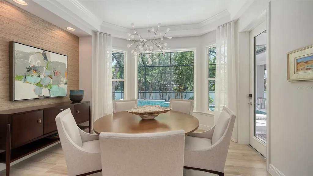 413 Partridge Circle Sarasota FL 34236