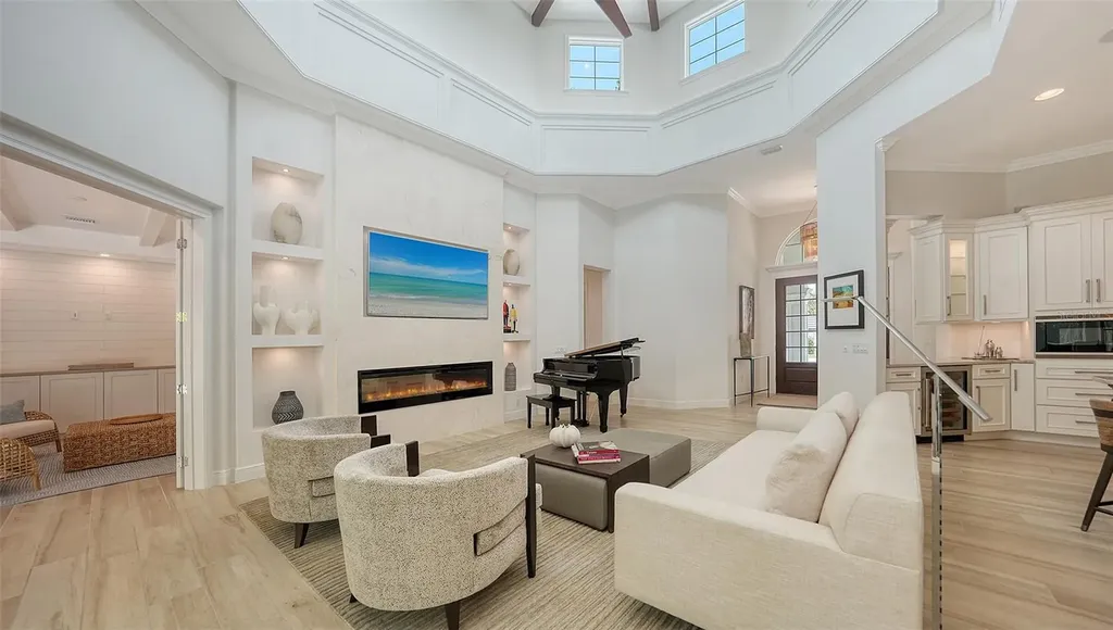 413 Partridge Circle Sarasota FL 34236