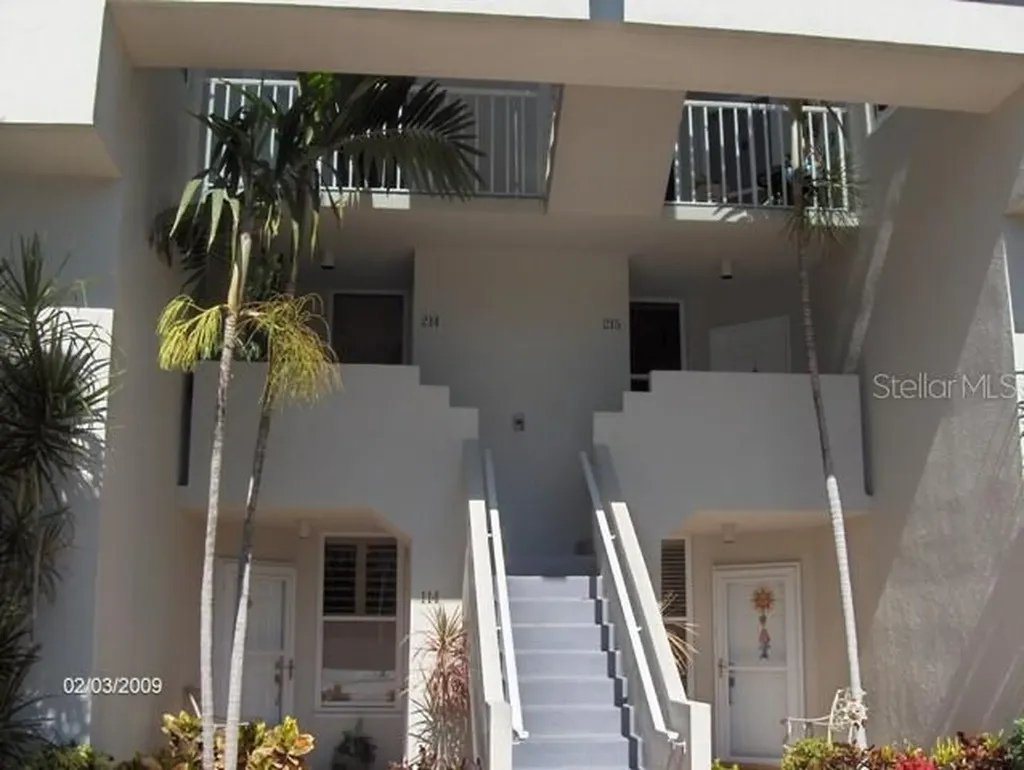 5279 Isla Key Boulevard St Petersburg FL 33715