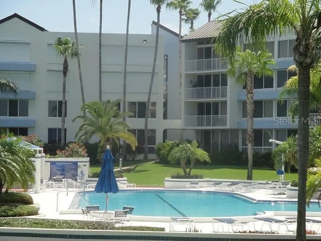 5279 Isla Key Boulevard St Petersburg FL 33715