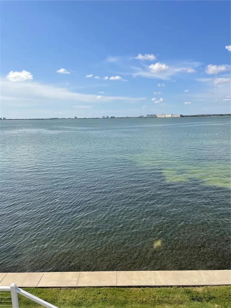 5279 Isla Key Boulevard St Petersburg FL 33715