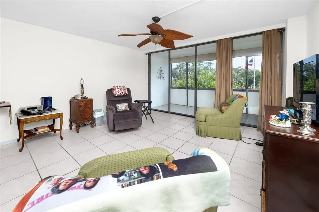 2621 Cove Cay Drive Clearwater FL 33760