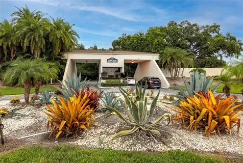 2621 Cove Cay Drive Clearwater FL 33760