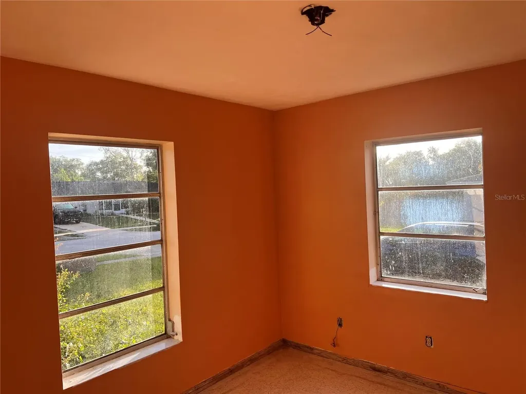 1629 Lindsey Terrace Deltona FL 32725