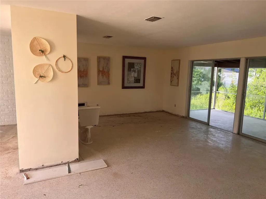 1629 Lindsey Terrace Deltona FL 32725