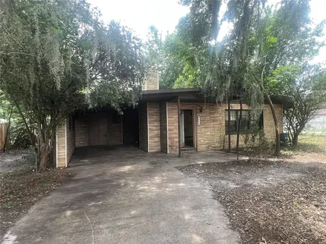 4250 Lake Avenue Kissimmee FL 34746