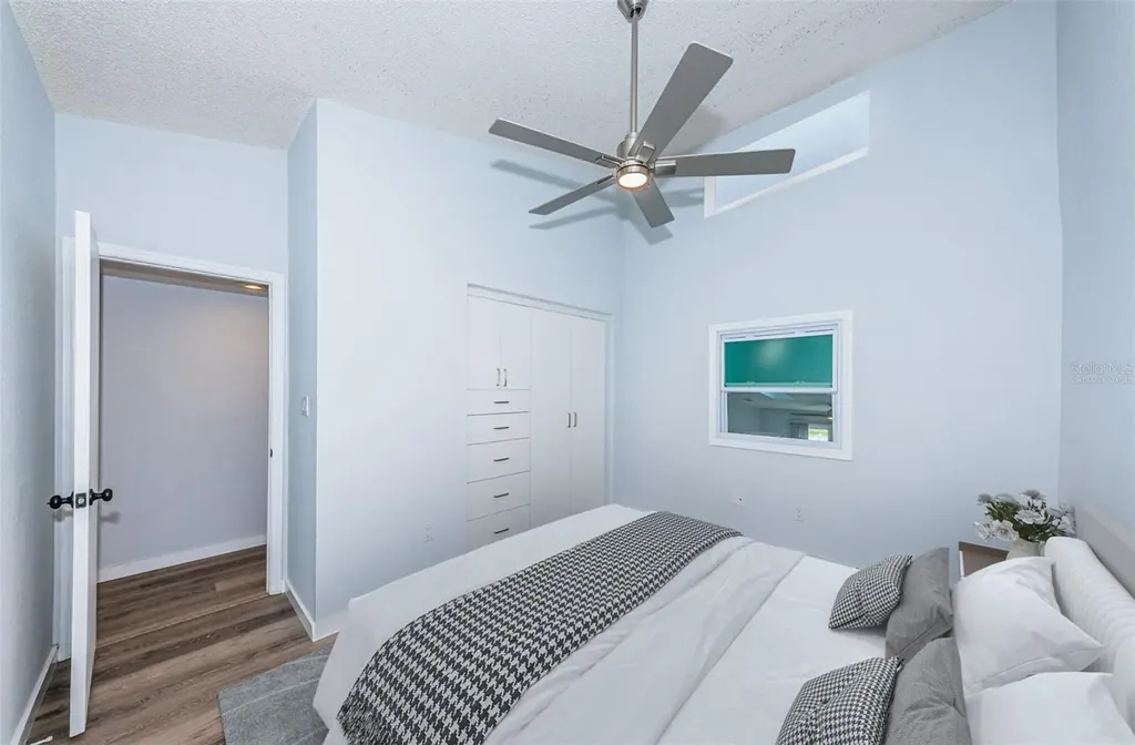6206 92nd Place N Pinellas Park FL 33782