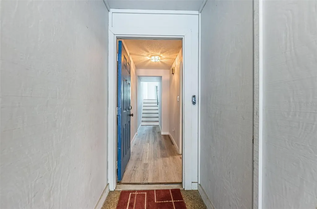 6206 92nd Place N Pinellas Park FL 33782